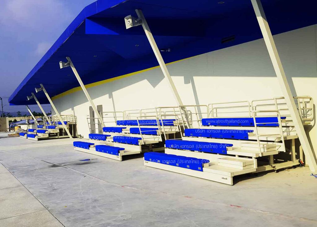 อัฒจันทร์พับเก็บได้ย้าย