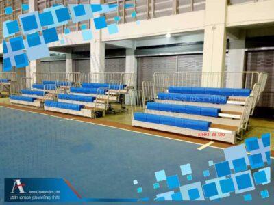 อัฒจรรย์พับเก็บเคลื่อนย้ายได้-กลางแจ้ง พื้นไม้สังเคราะห์ ที่นั่งม้านั่ง